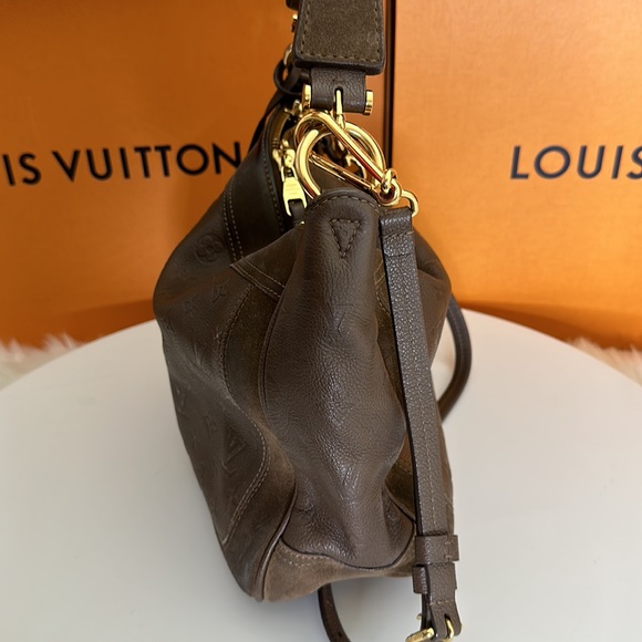 💎✨BEAUTIFUL✨💎 Louis Vuitton LV Audacieuse PM 2way Shoulder Bag Empreinte - Picture 5 of 17